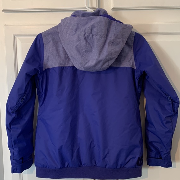 Burton Dryride Purple Girls Winter Jacket. Size 10/12. Great Condition. - Picture 4 of 7